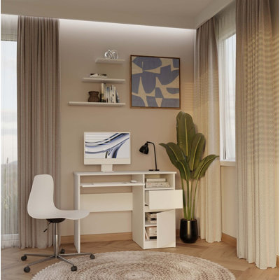 Besir Desk