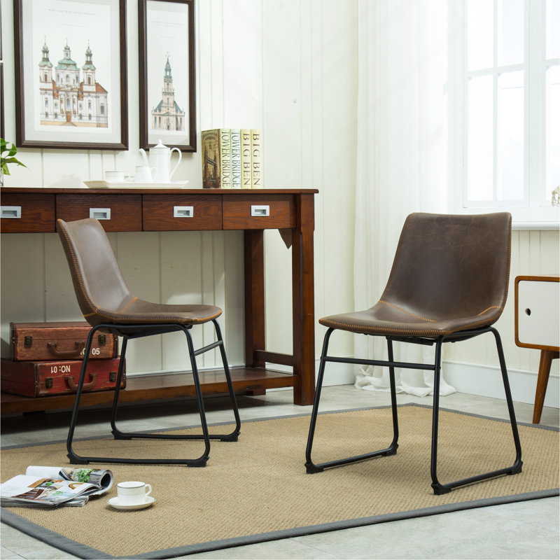 Chaises de salle à manger rétro de 2 personnes, revêtement en cuir de polyuréthane brun antique, siège en plastique robuste, structure en fer, l 18,5 po x P 22,25 po x H 31,5 po, brun, confortables chaises moulées, métal