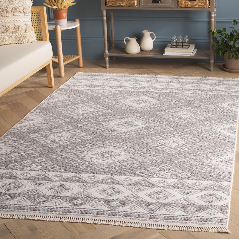 Correyn Performance Southwestern Rug, Rectangle 4' x 6'