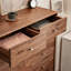 Commode moderne et simple