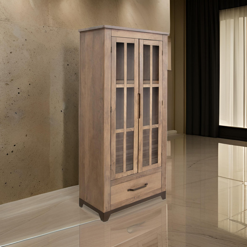Leissa Armoire