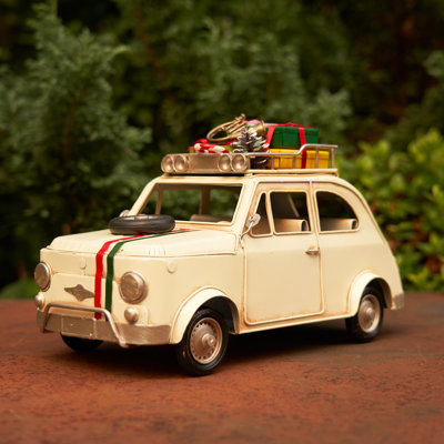 Voiture inspirée des années 1980