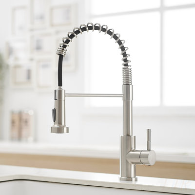 Durable Stainless Steel Kitchen Faucet with Pull-Down Sprayer, Single Handle for Easy Control and Modern Design