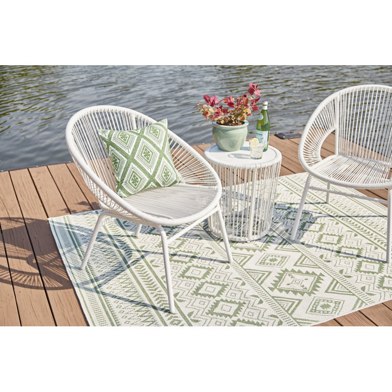 Mandarin Cape White Resin Wicker 3-Piece Outdoor Bistro Set