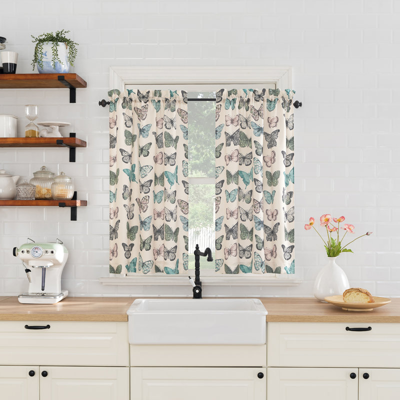 Akyla Animal Print 56'' W Kitchen Curtain in Blue, 24" H x 56" W