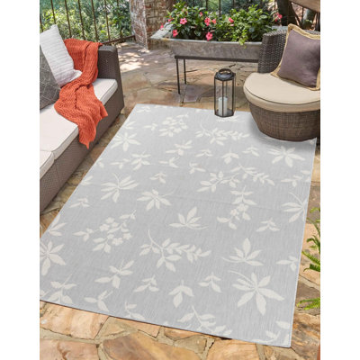 Aavya Floral Indoor / Outdoor Area Rug