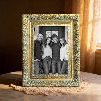 Antique Gold 1PC Statement Picture Frame for 11" x 14" Photos and Christmas Gifts