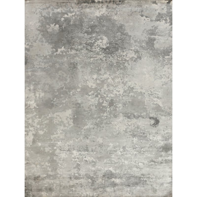 Koda Abstract Area Rug in Silver