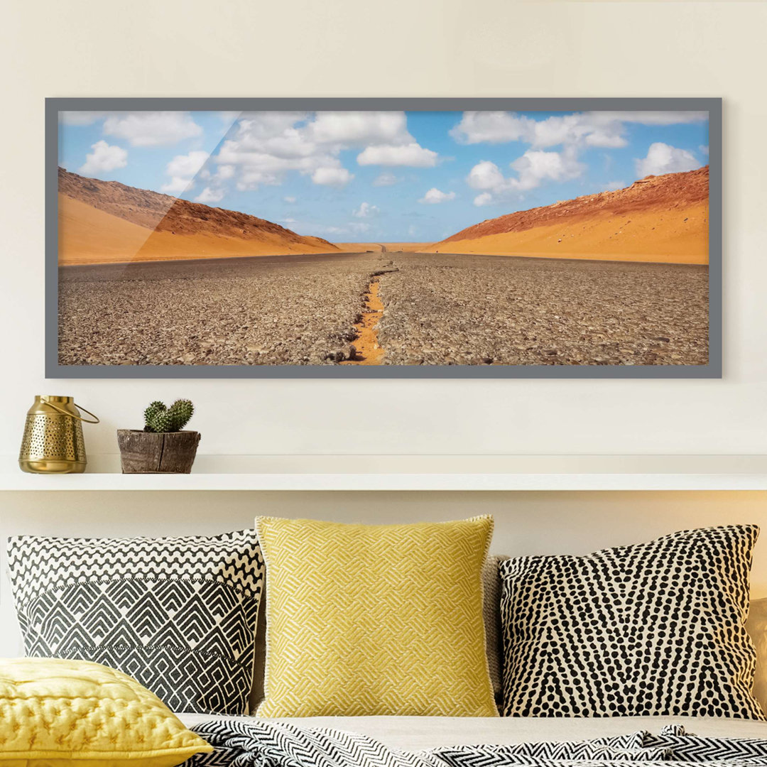 Gerahmter Grafikdruck Desert Road