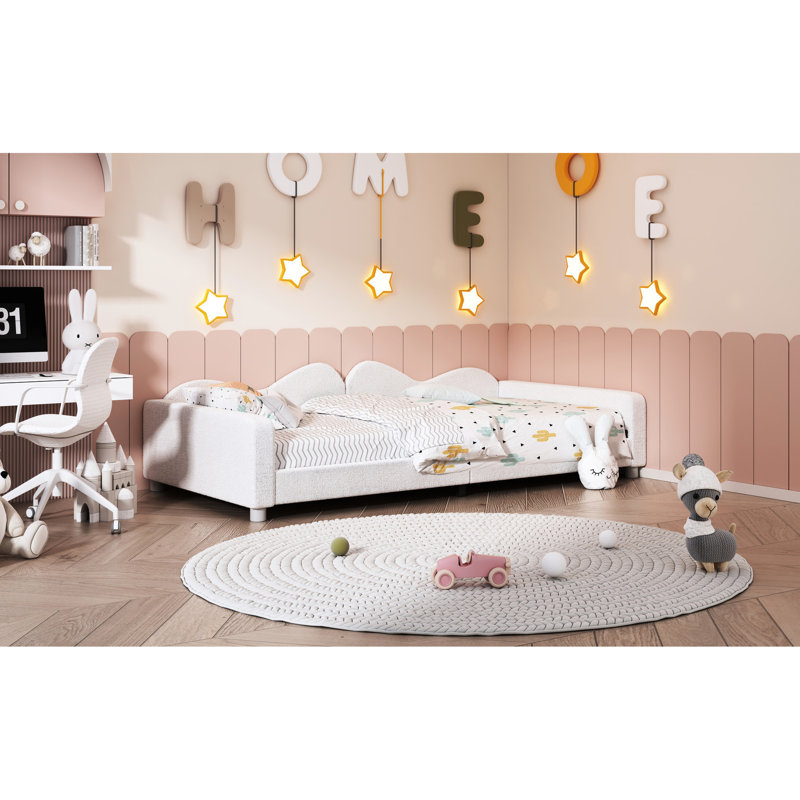Lit de jour simple en tissu blanc avec un élégant nuage en forme de nuage, fait de qualité, Blanc