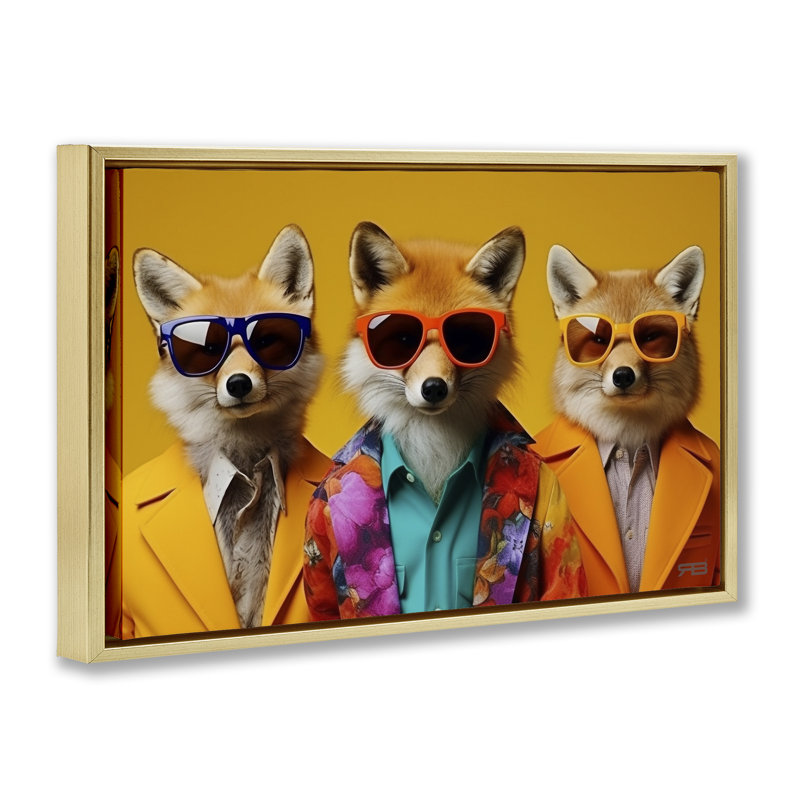 Élégant renard sur toile brune encadrée par Roozbeh Bahramali, Cadre flottant métallique doré, H 17 po x l 25 po