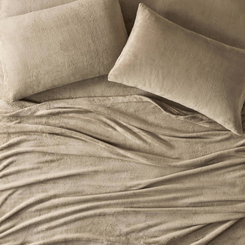 Drap double taupe, 100% matériau et lisse, brossé deux fois, comprend des taies d'oreiller plates et ajustées, taille facile d'entretien, drap élastique, lavable à la machine, lit