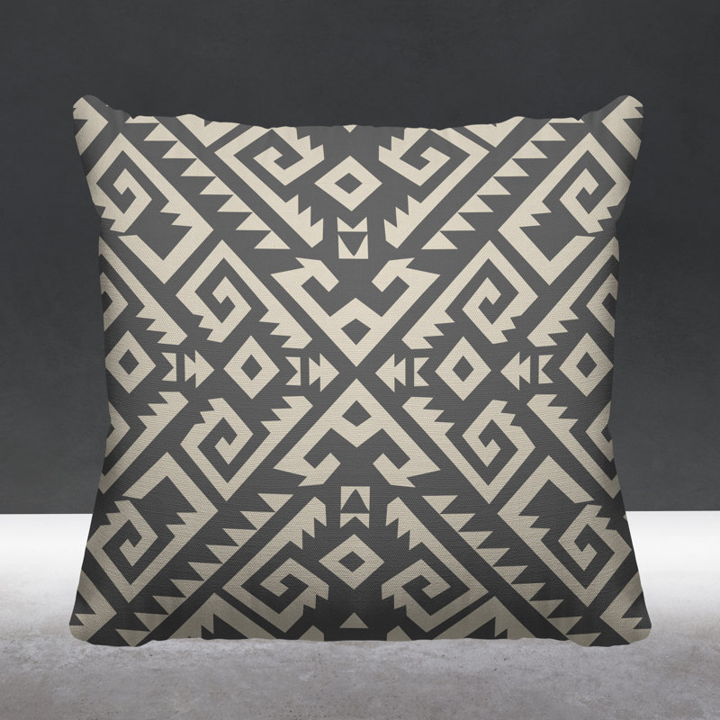 Coussin intérieur / extérieur Chitto Southwestern, gris, L 17 po x H 17 po