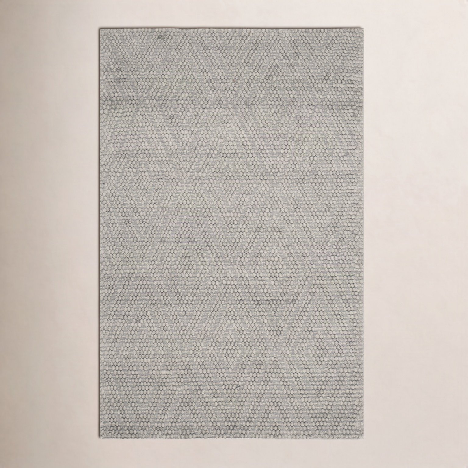 Russo Silver Hand-Woven Geometric Flatweave Rug, Rectangle 5' x 8'