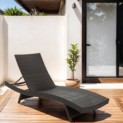 Kerestesy Outdoor Chaise Lounge