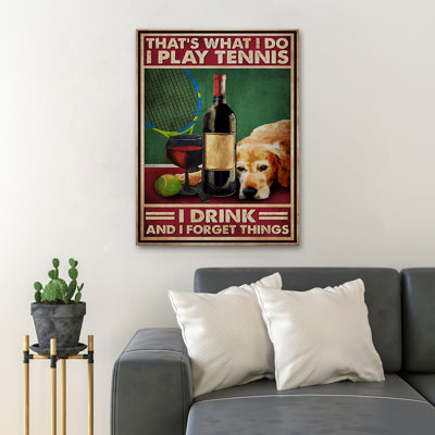 Chien avec tennis et vin