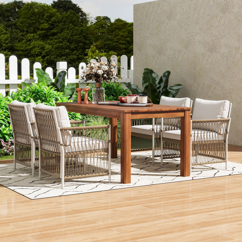 Ensemble repas d'extérieur 5 pièces avec table rectangulaire et 4 fauteuils et coussins en rotin tissés à la main, 4