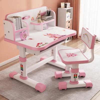 Ensemble de bureau fonctionnel et de chaise pour enfants, ensemble de chaise de table d'étude pour enfants réglable en hauteur avec motif de dessin animé, chaise de bureau ergonomique avec grand tableau d'écriture, bibliothèque et seau à livres (rose)