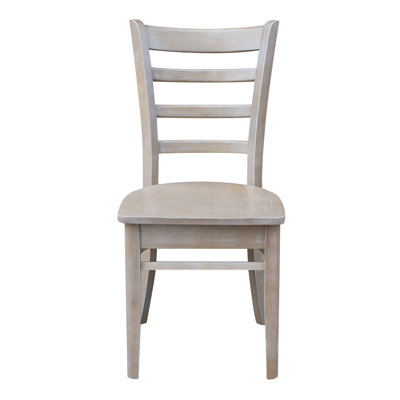 Chaise en bois massif Alvery