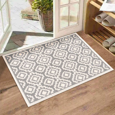 Foundry Select Sofihas White/Gray Diamond Shag Stair Rugs - Machine  Washable with Non-Slip Rubber Backing & Reviews