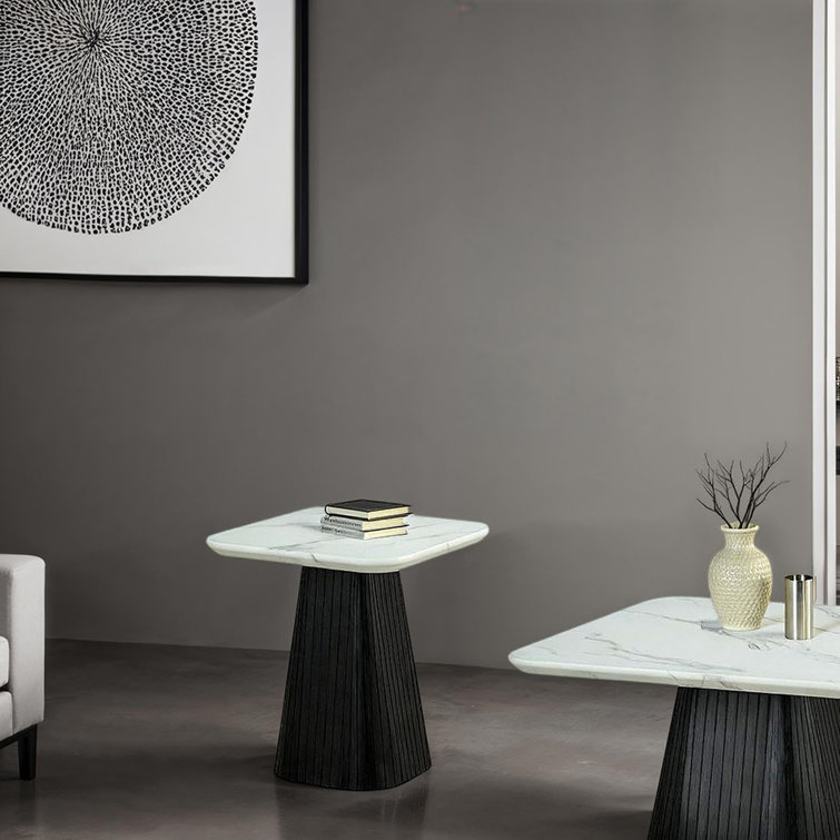 Table de bout carrée de style contemporain avec rebords arrondis en faux marbre doux