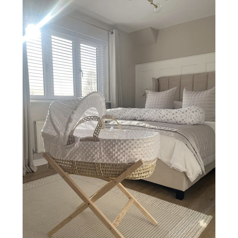 Dimple Palm Moses Basket, White