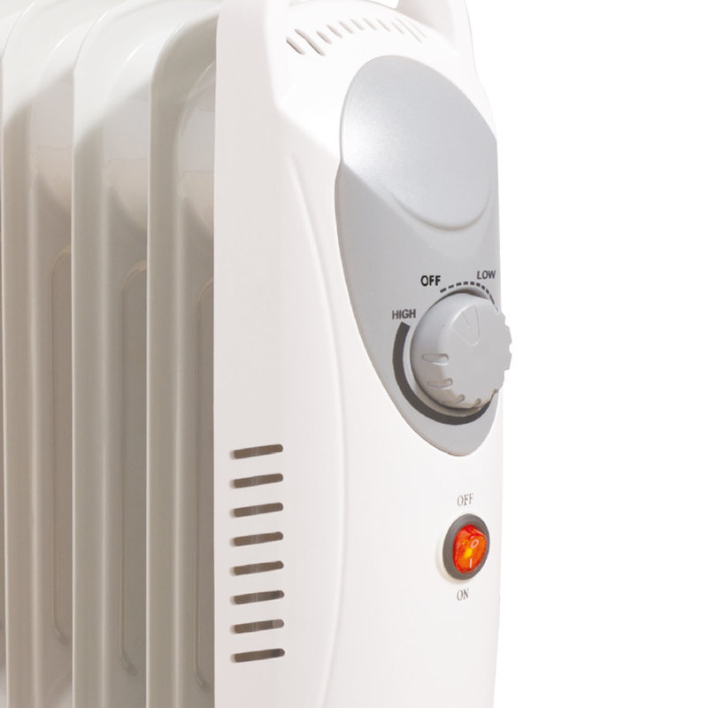 Daewoo Compact Oil Filled Radiator Space Heater 5 Fin 650W