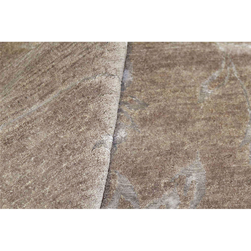Himalayan Floral Area Rug in Gray