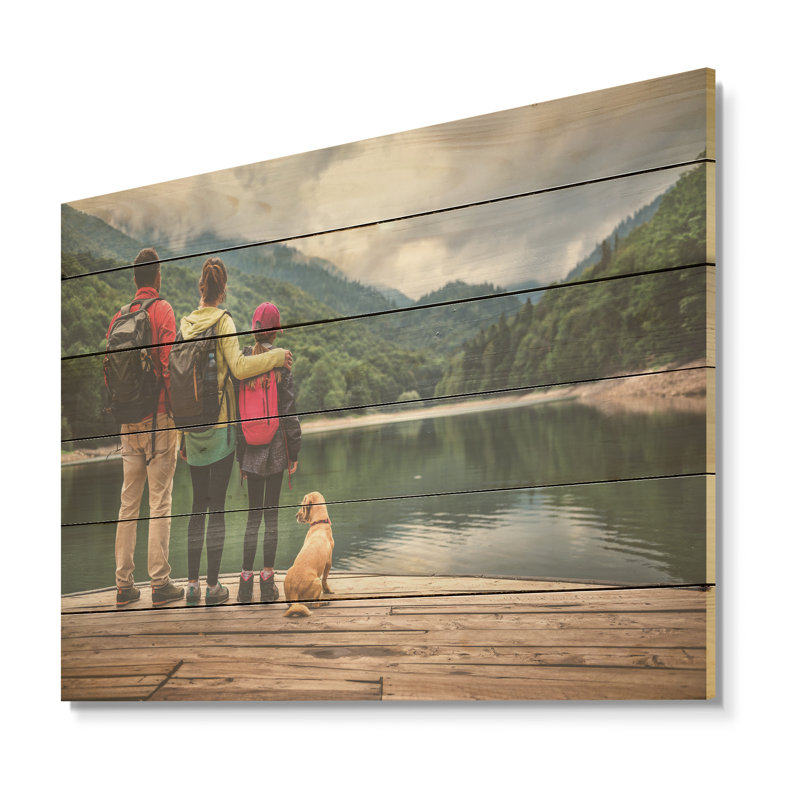 Family Outing Adventure - Randonnée, panneau mural en bois sur bois de pin naturel, H 30 po x l 40 po