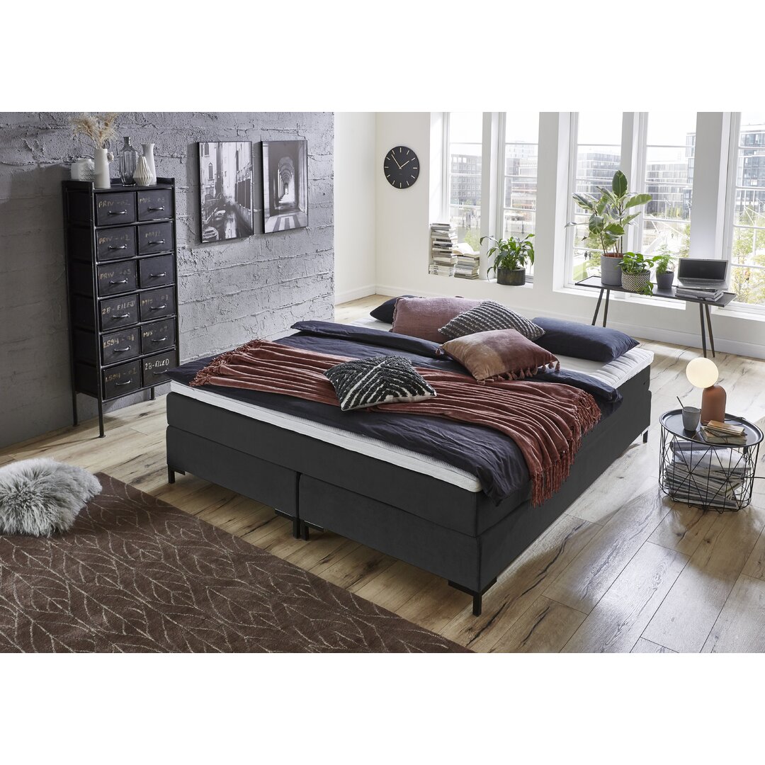 Boxspringbett Salford mit Topper