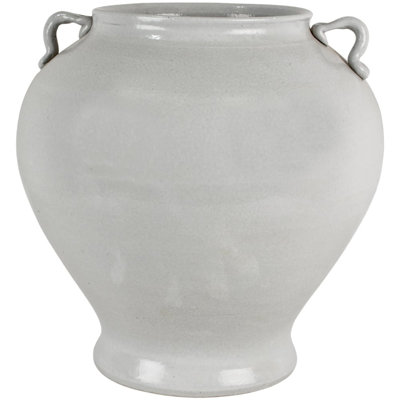 Churchill Vase