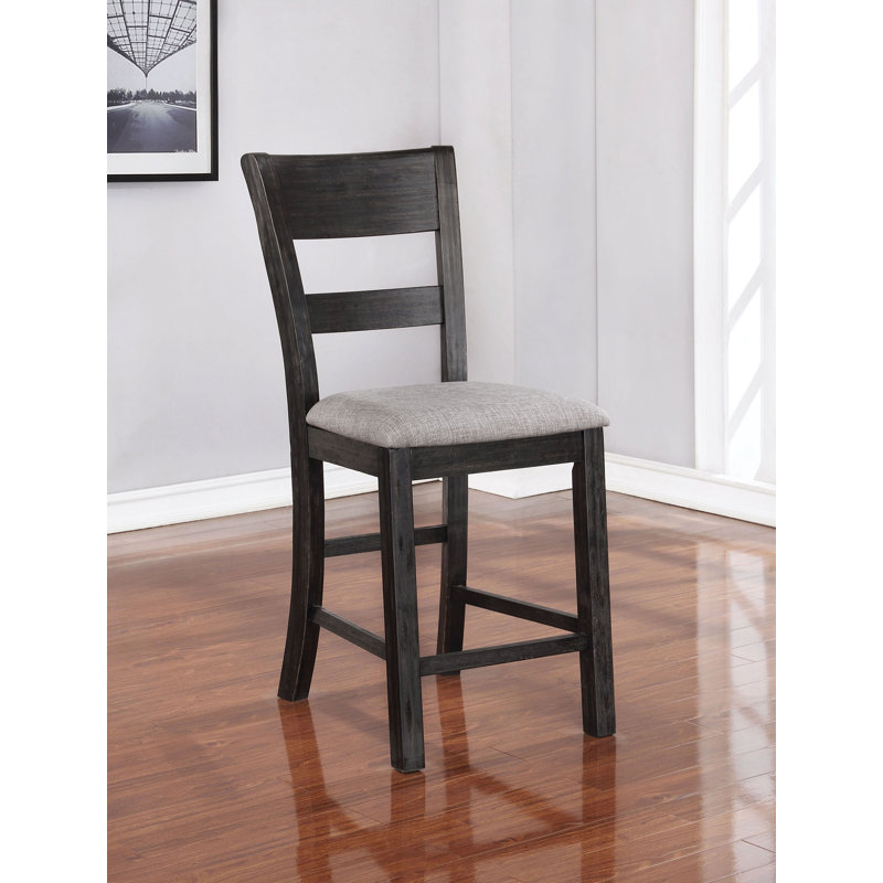 Chaise d'appoint rembourrée Jaydon