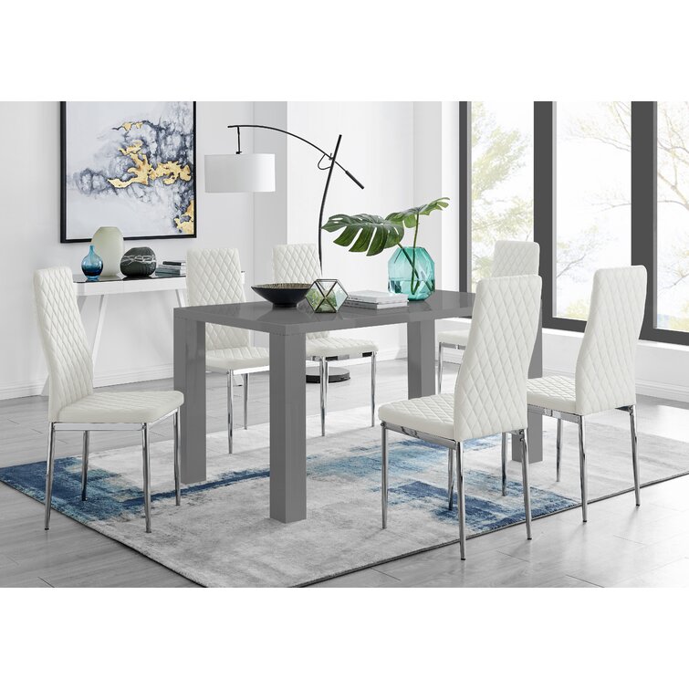 Scottsmoor Dining Set with 6 Chairs
