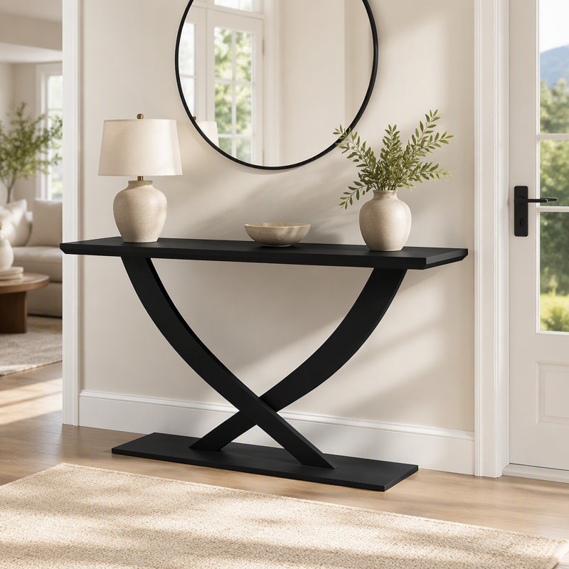 Console rustique moderne Mirod avec piètement croisé, construction robuste et grande surface, idéale pour le salon ou la chambre.