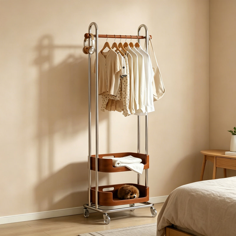 Portemanteau roulant en métal