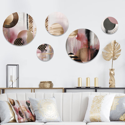 Abstract Wall Decor on Metal