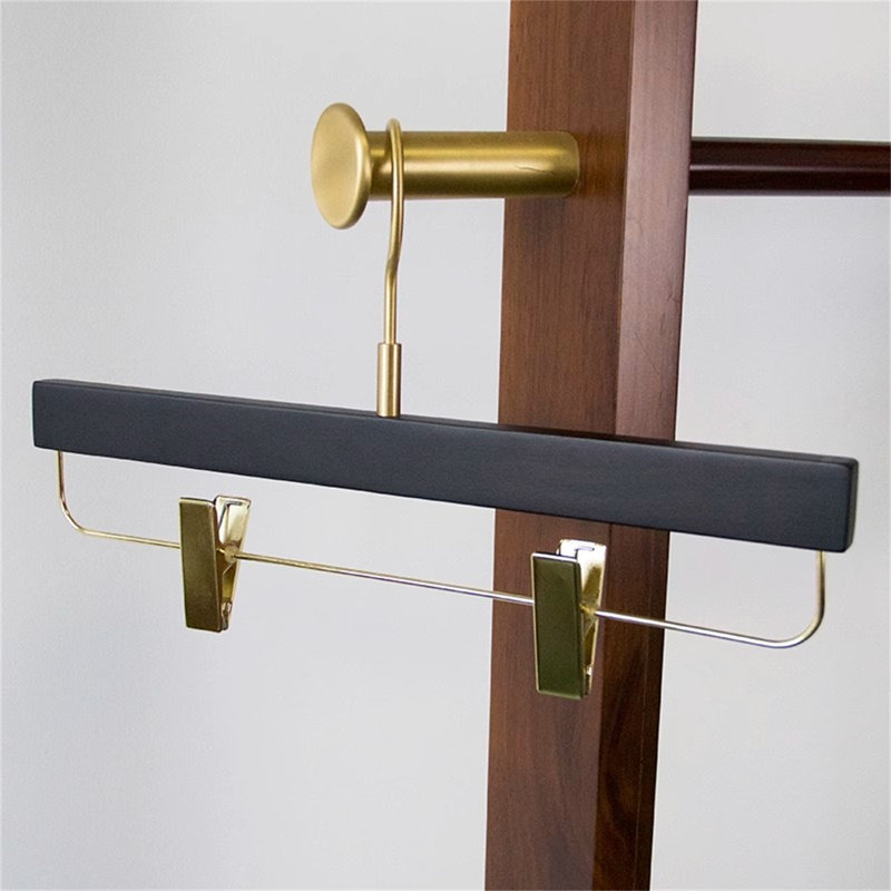 Porte-pantalons en bois massif, 3