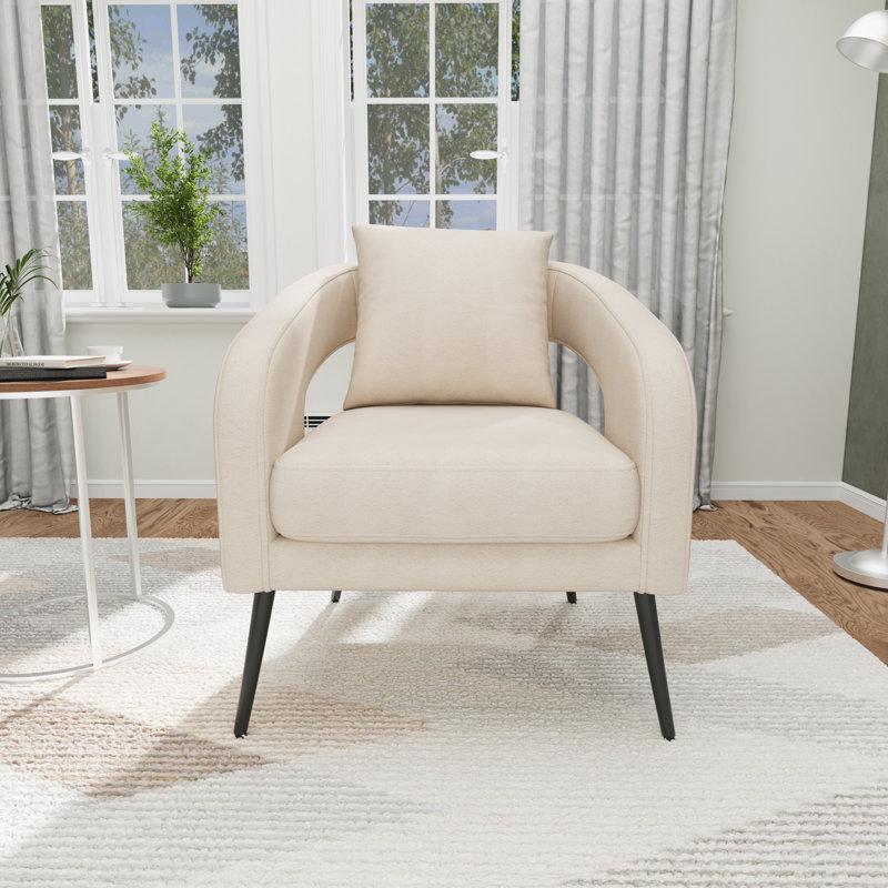 Fauteuil demi-tonneau d'appoint l 26,5 po avec coussins et pieds en métal, Beige