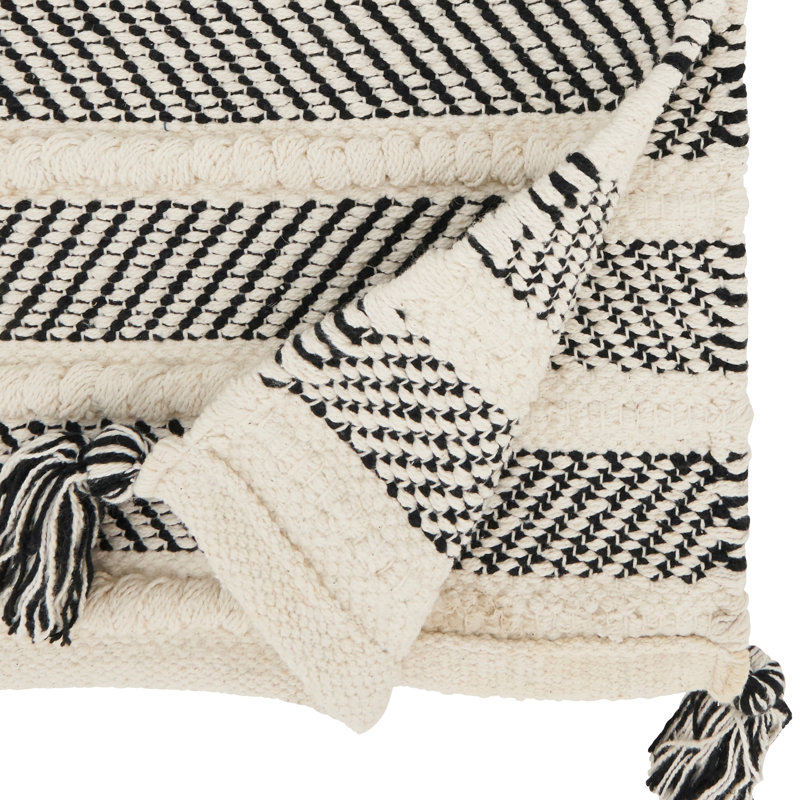 Runner_Stripe Design Long Table Runner