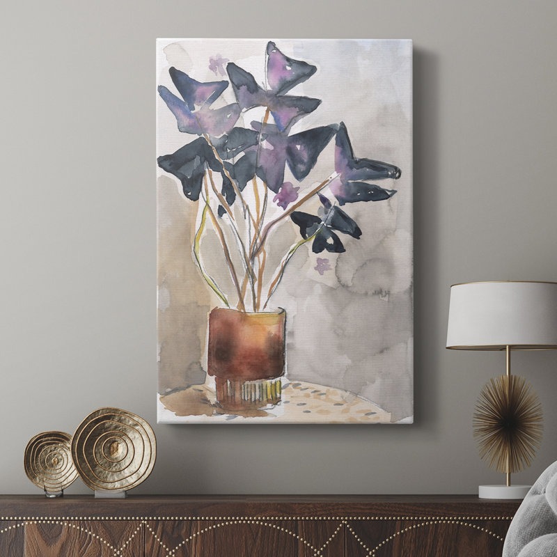 Oxalis dans un vase I - galerie sur mesure, H 18 po x l 12 po
