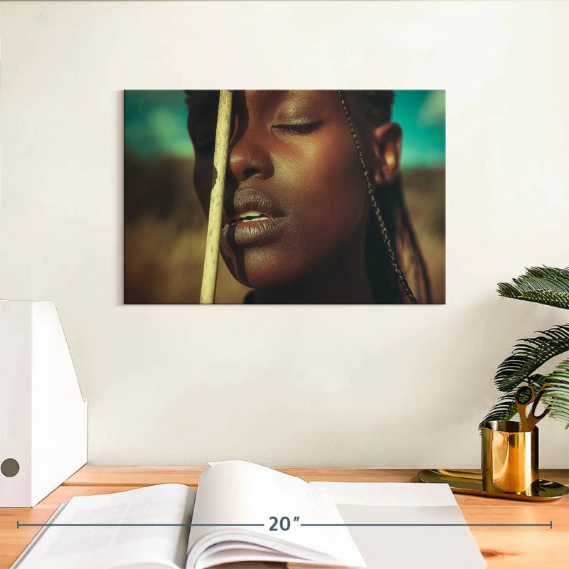 Leisha Expressive Black Woman, 8" H x 12" W