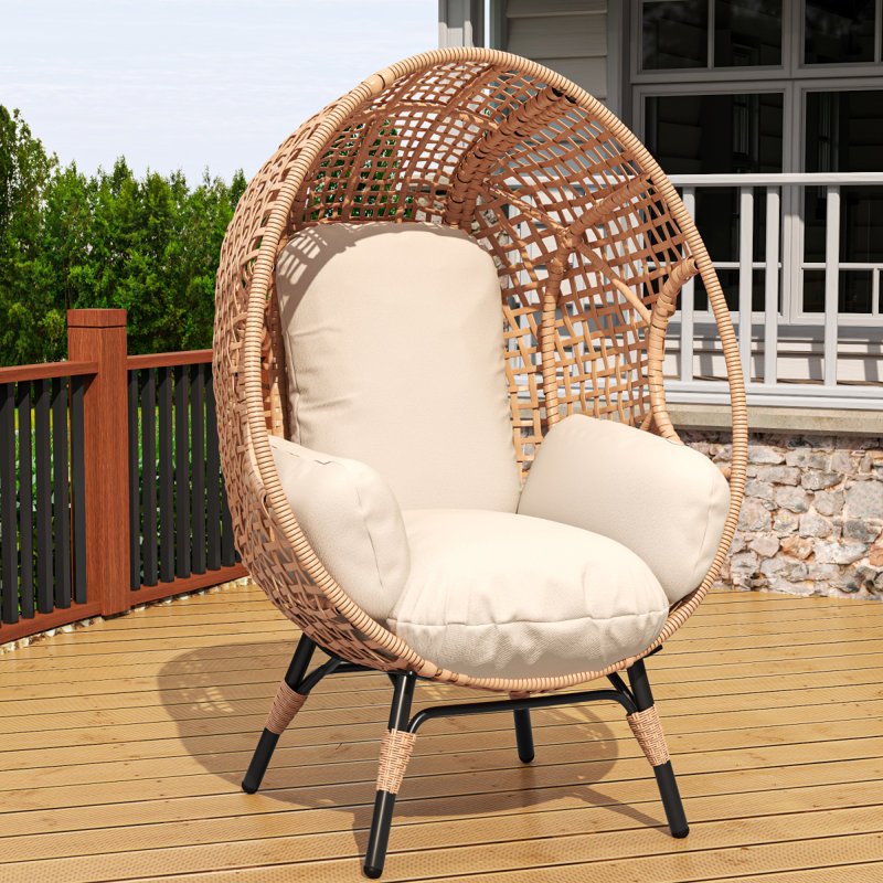 Élégant fauteuil à œufs suspendu à dossier arqué, balançoire de patio d'une capacité de 400 lb avec coussin de 8 pouces, chaise d'extérieur en rotin PE pour salon de jardin