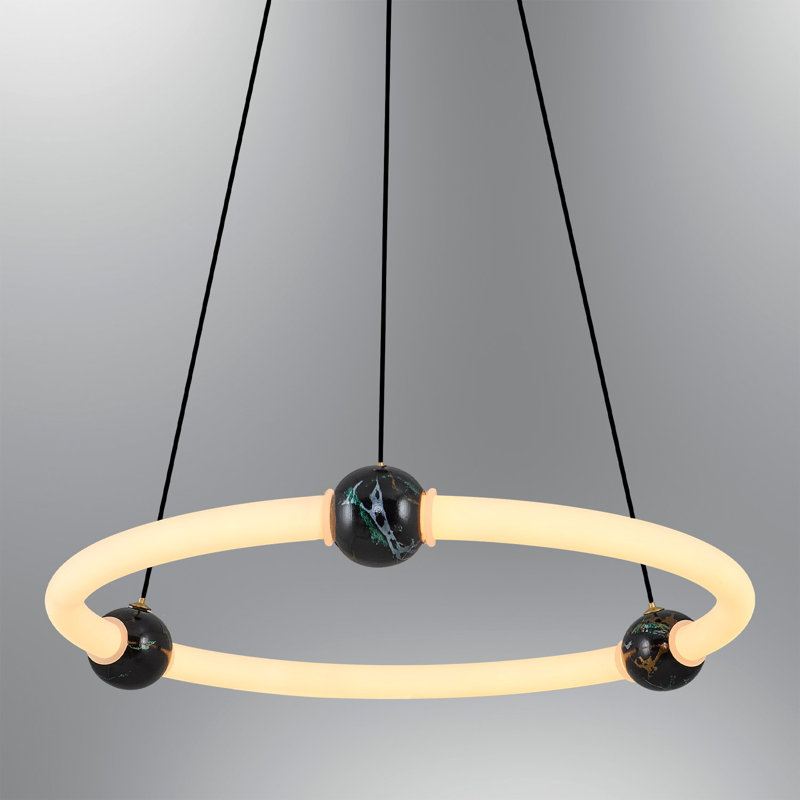 Lustre, Noir