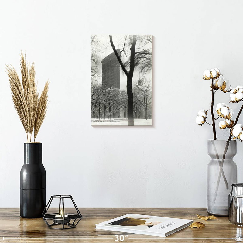 Aime The Flatiron 1903, 12" H x 8" W