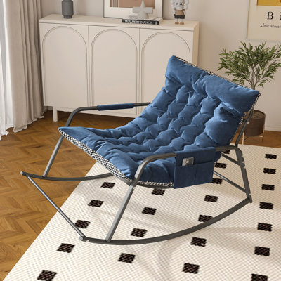 Chaise berçante moderne, fauteuil oscillant toutes saisons avec structure en fer, fauteuil inclinable rembourré confortable avec coussins et accoudoirs pour le salon, la chambre à coucher, le patio, le bleu