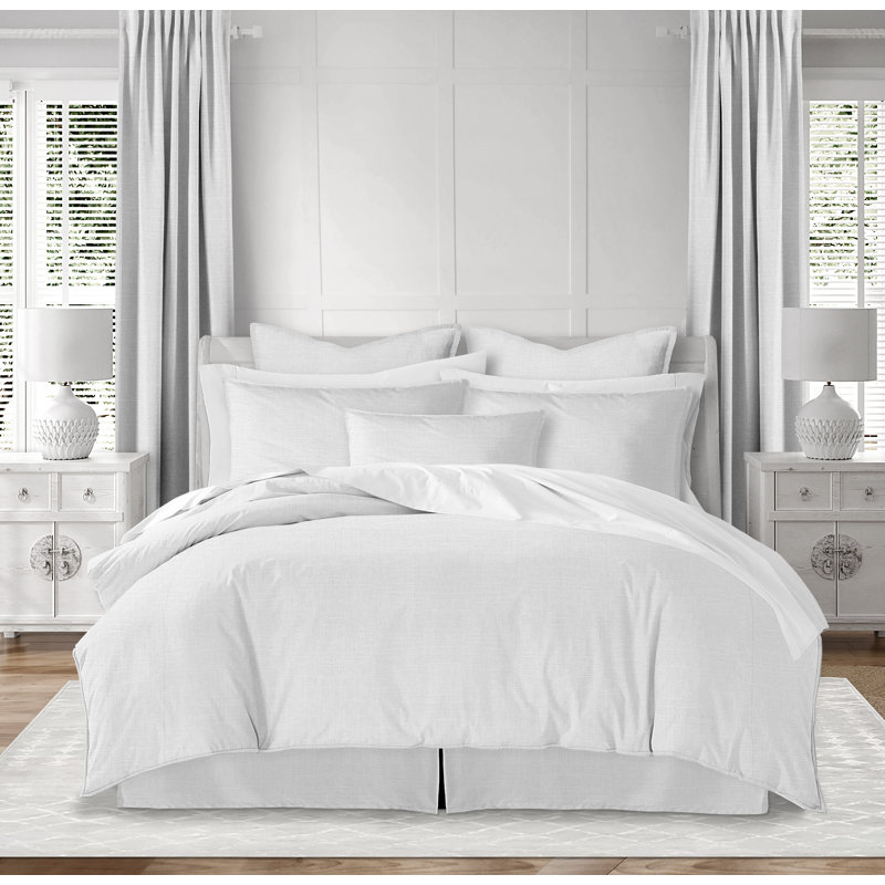 Luxe Comforter Set, King Comforter + 2 Shams, White