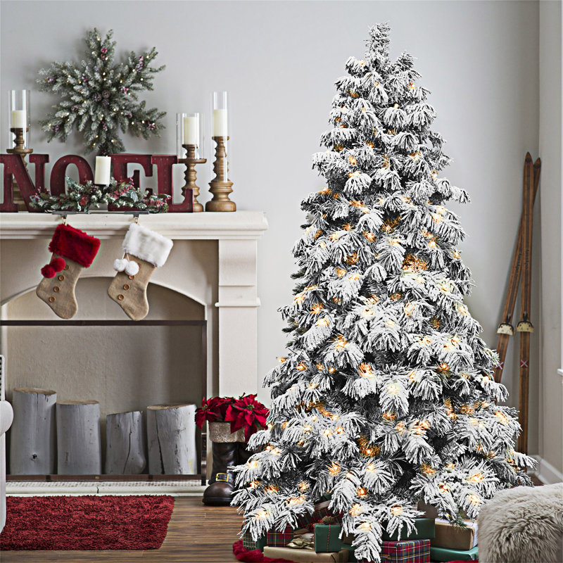Arbre de Noël floconné en forme d'épouvantail avec embouts en PVC, 6'