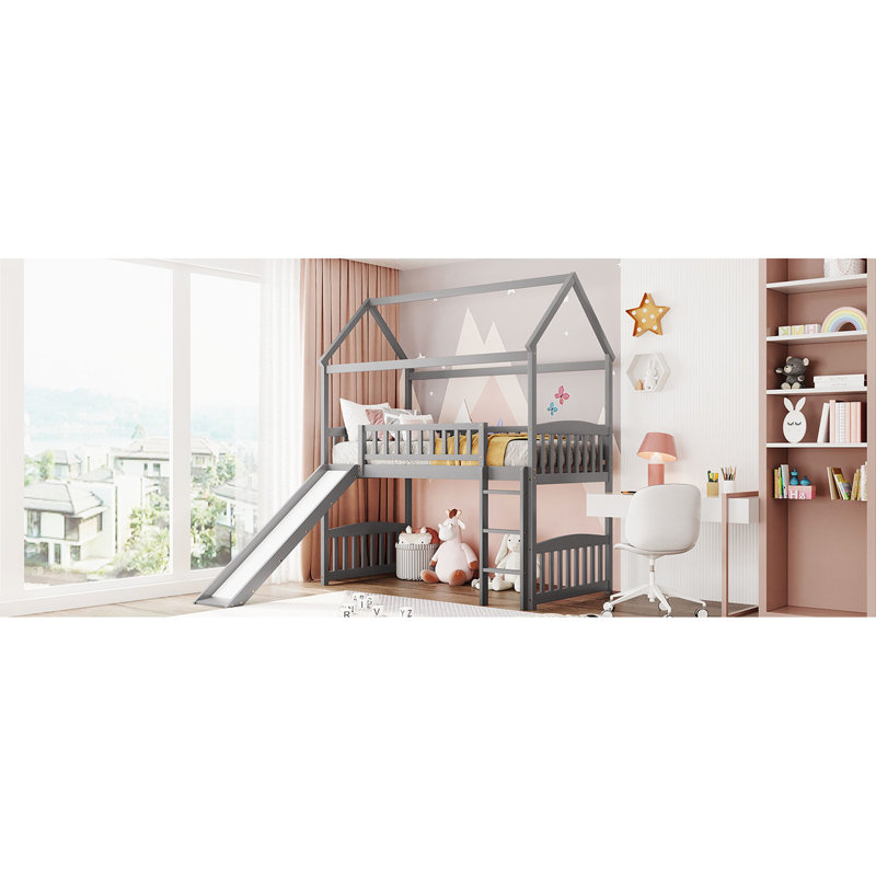 Lit mezzanine simple gris avec glissade - élégant et fonctionnel. Espace de jeu spacieux et gris en gris. Matériaux pour une utilisation prolongée