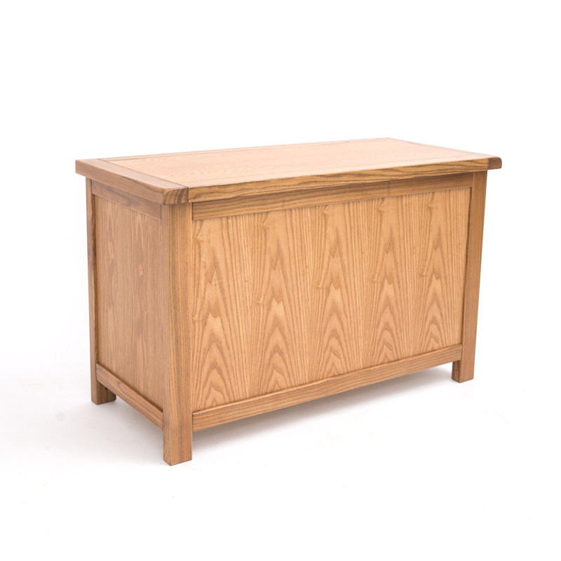 Roehl Blanket Chest