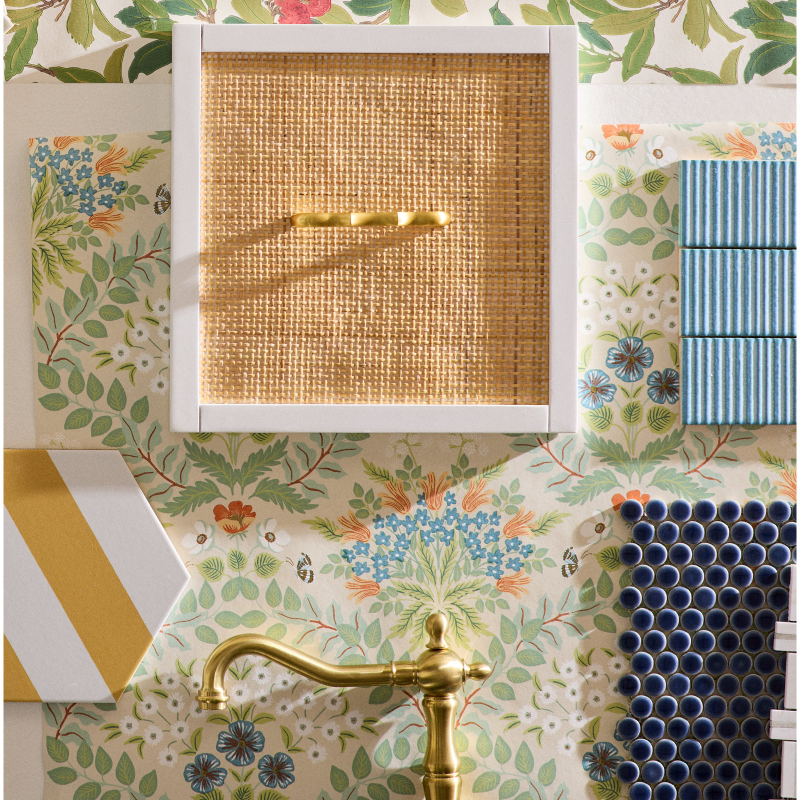 Bramble Wallpaper Double Roll, Beige/Green